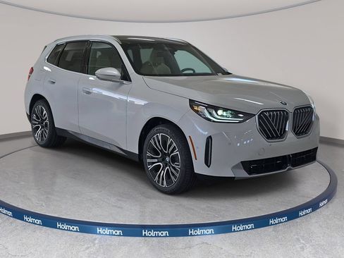 New 2026 BMW X3 xDrive30i w/ Premium Package AWD/4WD image 3
