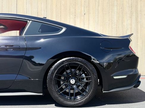 Used 2021 Ford Mustang GT Premium w/ Equipment Group 401A RWD image 15