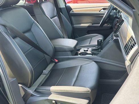 Certified 2023 Volkswagen Atlas SEL AWD/4WD image 20