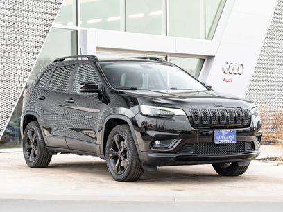 Used 2019 Jeep Cherokee Latitude Plus