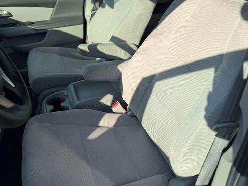Used 2013 Honda Odyssey EX image 11