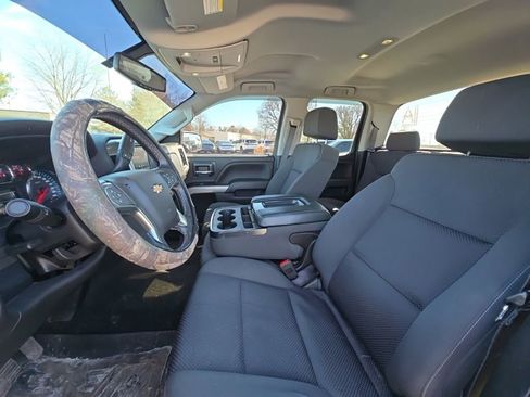 Used 2018 Chevrolet Silverado 1500 LT w/ All Star Edition image 21