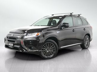 Used 2022 Mitsubishi Outlander 4WD Plug-In Hybrid video 1