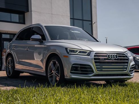 Used 2019 Audi SQ5 Prestige w/ Prestige Package AWD/4WD image 7