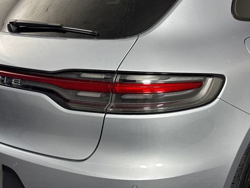 Used 2020 Porsche Macan AWD/4WD image 59