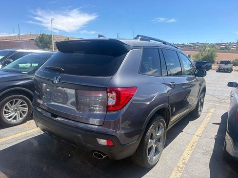 Used 2021 Honda Passport Touring image 2