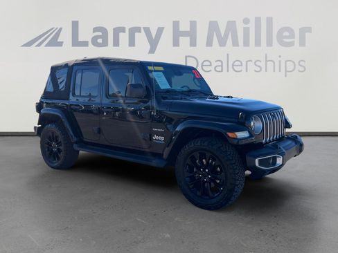 Used 2021 Jeep Wrangler Unlimited Sahara w/ Safety Group image 7
