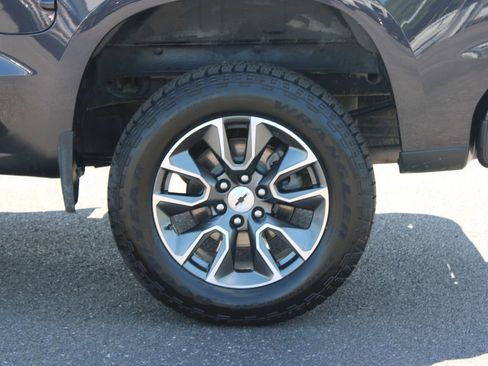 Used 2024 Chevrolet Silverado 1500 RST w/ All Star Edition Plus AWD/4WD image 17