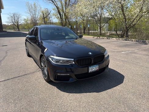 Used 2018 BMW 540i xDrive AWD/4WD image 11