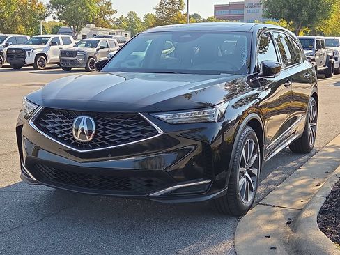 Used 2025 Acura MDX w/ Technology Package FWD image 2