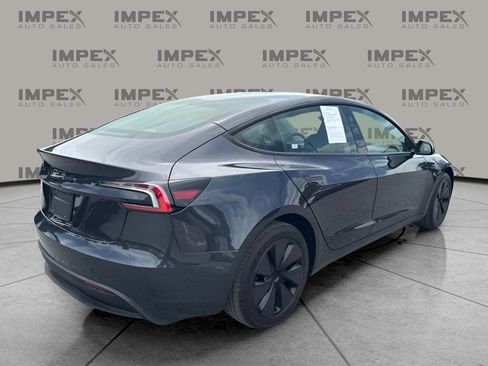 Used 2025 Tesla Model 3 Long Range RWD image 3