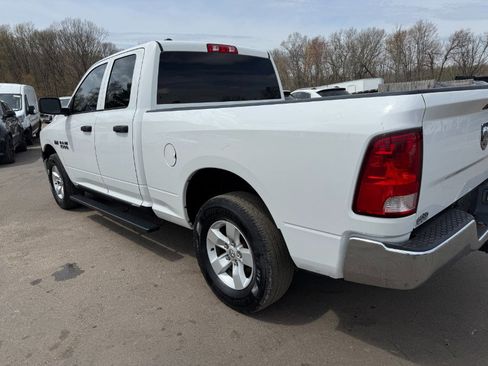 Used 2017 RAM 1500 ST w/ SXT Appearance Group AWD/4WD image 10
