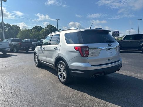 Used 2019 Ford Explorer Limited w/ Class III Trailer Tow Package FWD image 5