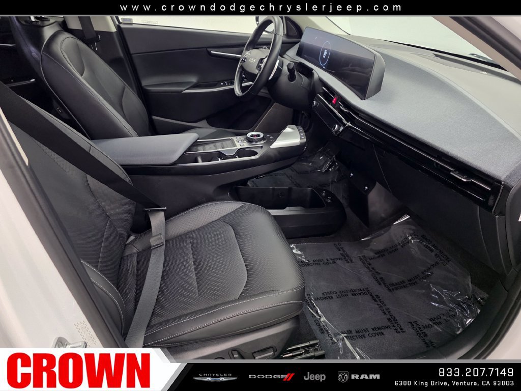 Used 2024 Kia EV6 Wind RWD image 12
