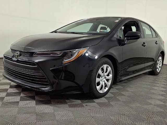 Used 2024 Toyota Corolla LE FWD image 6