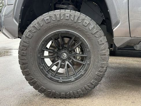 Used 2023 Toyota Tundra SR5 AWD/4WD image 7