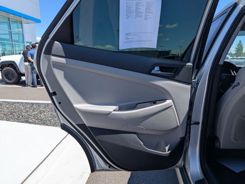 Used 2017 Hyundai Tucson SE AWD/4WD image 27