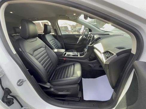 Certified 2022 Ford Edge SEL w/ Convenience Package image 25