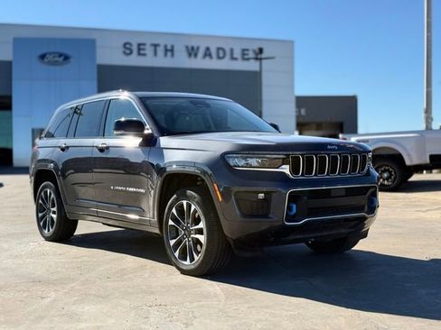 Used 2022 Jeep Grand Cherokee Overland image 1