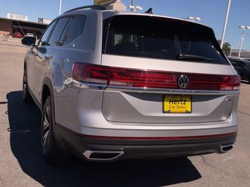 Used 2026 Volkswagen Atlas SE AWD/4WD image 8