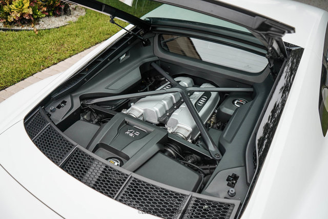 Used 2022 Audi R8 V10 performance RWD image 15