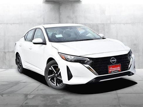 New 2025 Nissan Sentra SV image 2
