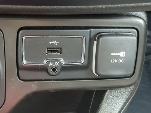 Used 2021 Jeep Renegade Trailhawk w/ Sun & Sound Group AWD/4WD image 25
