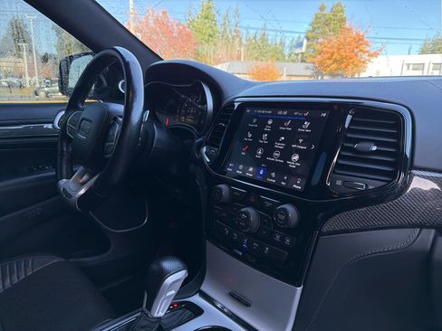 Used 2019 Jeep Grand Cherokee Trackhawk image 24