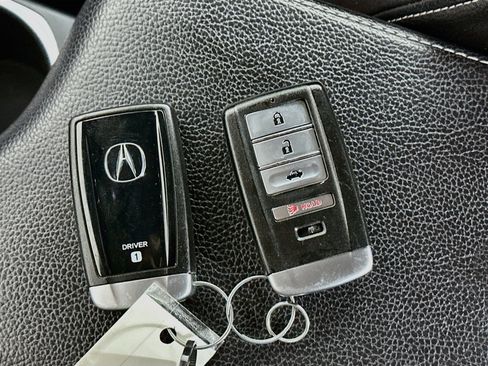 Used 2019 Acura ILX FWD image 25