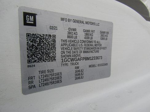 Used 2021 Chevrolet Express 2500 w/ Driver Convenience Package image 14