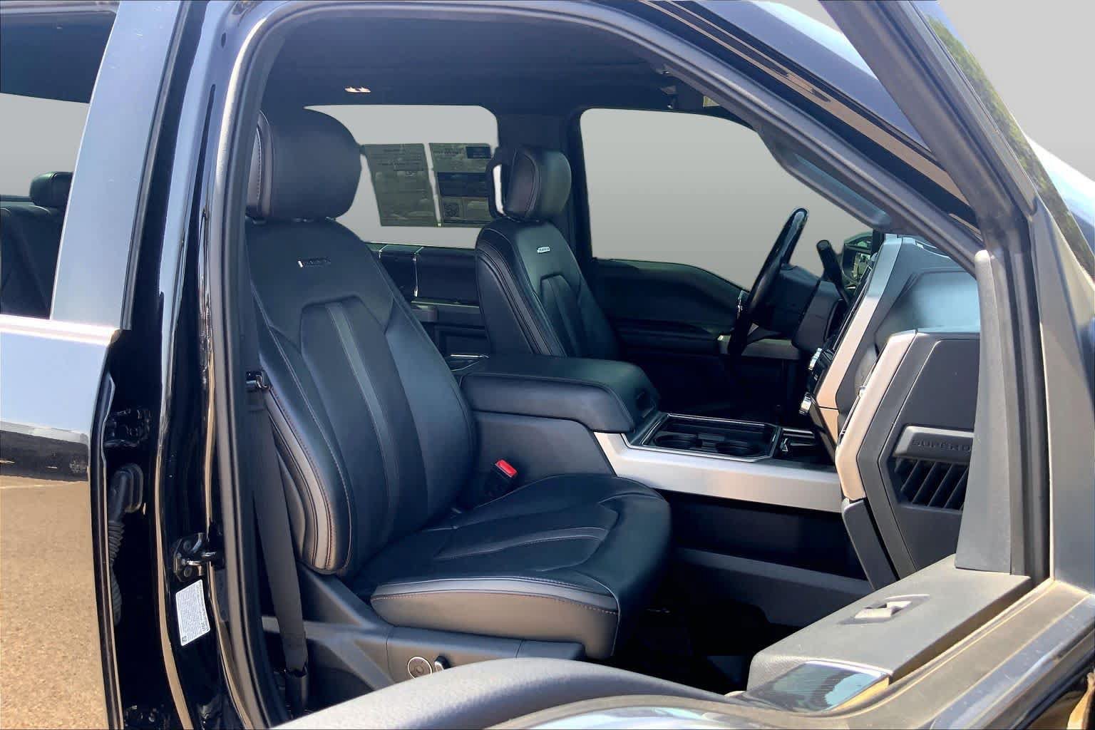 Certified 2022 Ford F250 Platinum AWD/4WD image 8