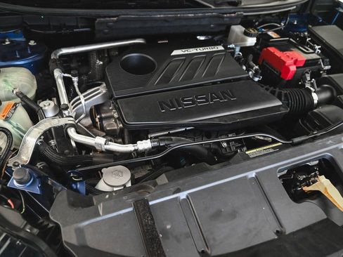 Used 2022 Nissan Rogue Platinum w/ Head-Up Display Package image 39