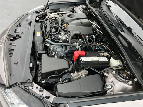 Used 2021 Toyota Camry XLE w/ Navigation Package image 36