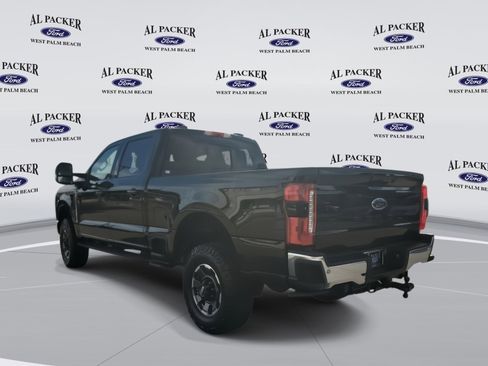 Used 2023 Ford F250 Lariat w/ Lariat Ultimate Package image 3