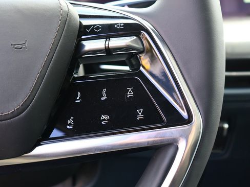 New 2025 Cadillac Escalade IQ Sport 2 image 41