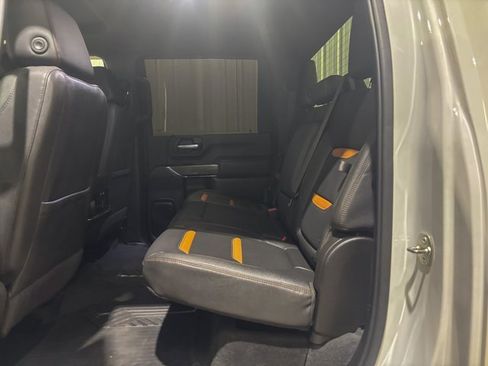 Used 2023 GMC Sierra 2500 AT4 w/ Gooseneck/5TH Wheel Package image 24