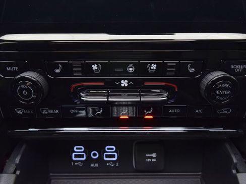 New 2025 Jeep Grand Cherokee Limited 4xe image 35