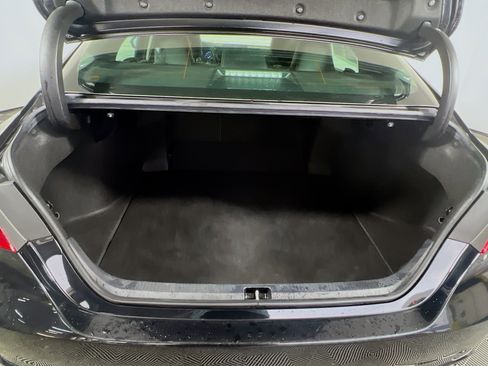 Used 2022 Toyota Camry SE w/ Convenience Package image 34
