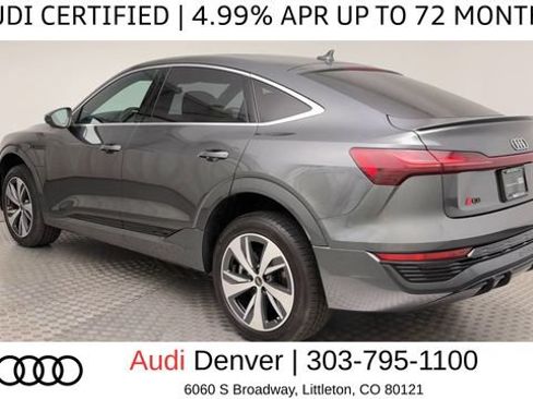 Used 2024 Audi Q8 e-tron Premium Plus AWD/4WD image 4