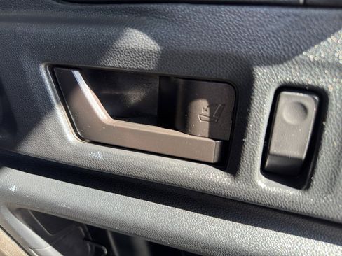 Used 2022 Subaru Outback Premium image 18