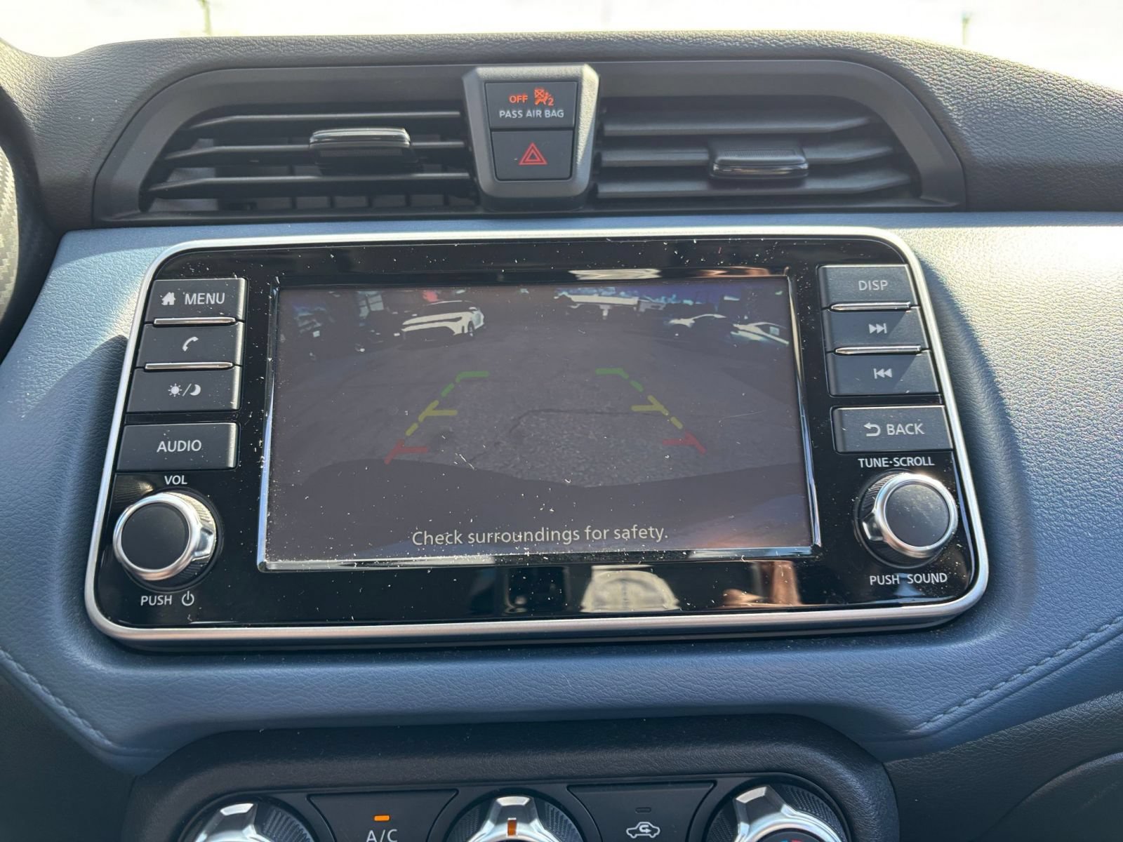 Used 2025 Nissan Versa SV FWD image 21