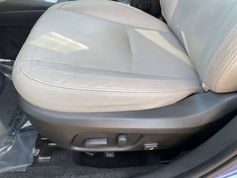 Used 2018 Subaru Forester 2.5i Limited AWD/4WD image 24