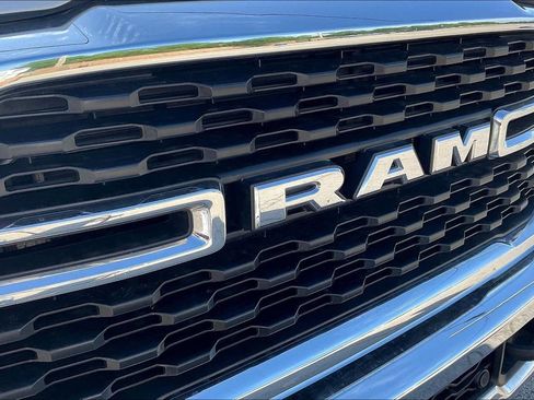 Used 2024 RAM 2500 Big Horn w/ Off Road Package AWD/4WD image 31