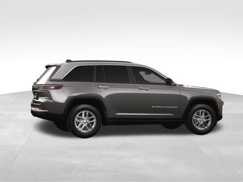 New 2025 Jeep Grand Cherokee Laredo X image 7