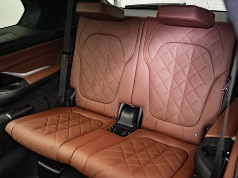 New 2026 BMW X7 xDrive40i image 36