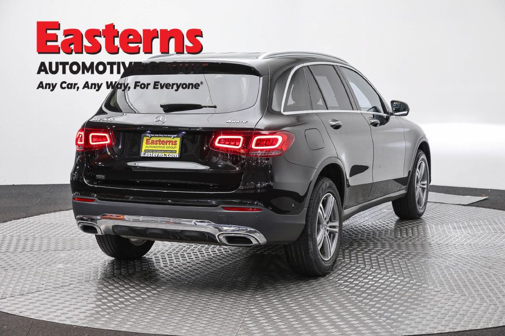 Used 2022 Mercedes-Benz GLC 300 4MATIC w/ Multimedia Package Lite image 7