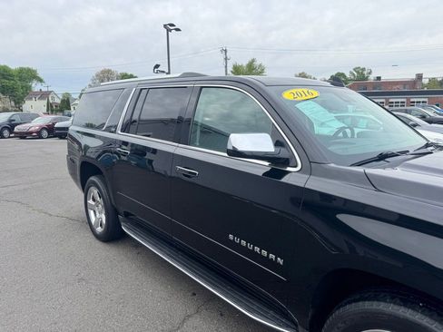 Used 2016 Chevrolet Suburban LTZ AWD/4WD image 10