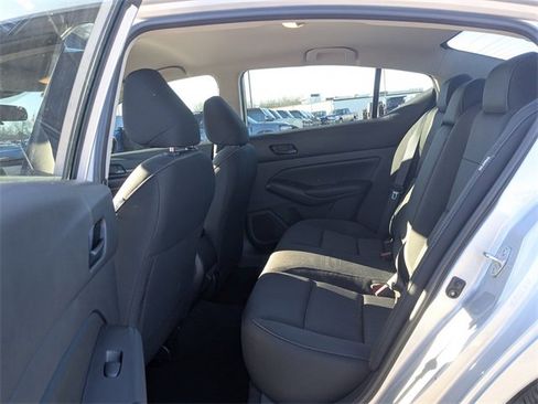 Used 2024 Nissan Altima 2.5 S image 22