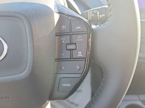 New 2026 Toyota Prius Plug-In Hybrid image 25