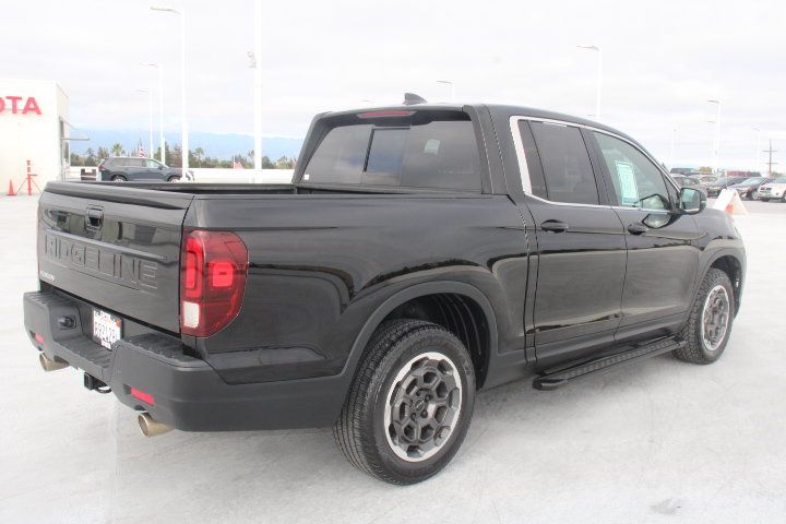 Used 2024 Honda Ridgeline RTL+ image 3